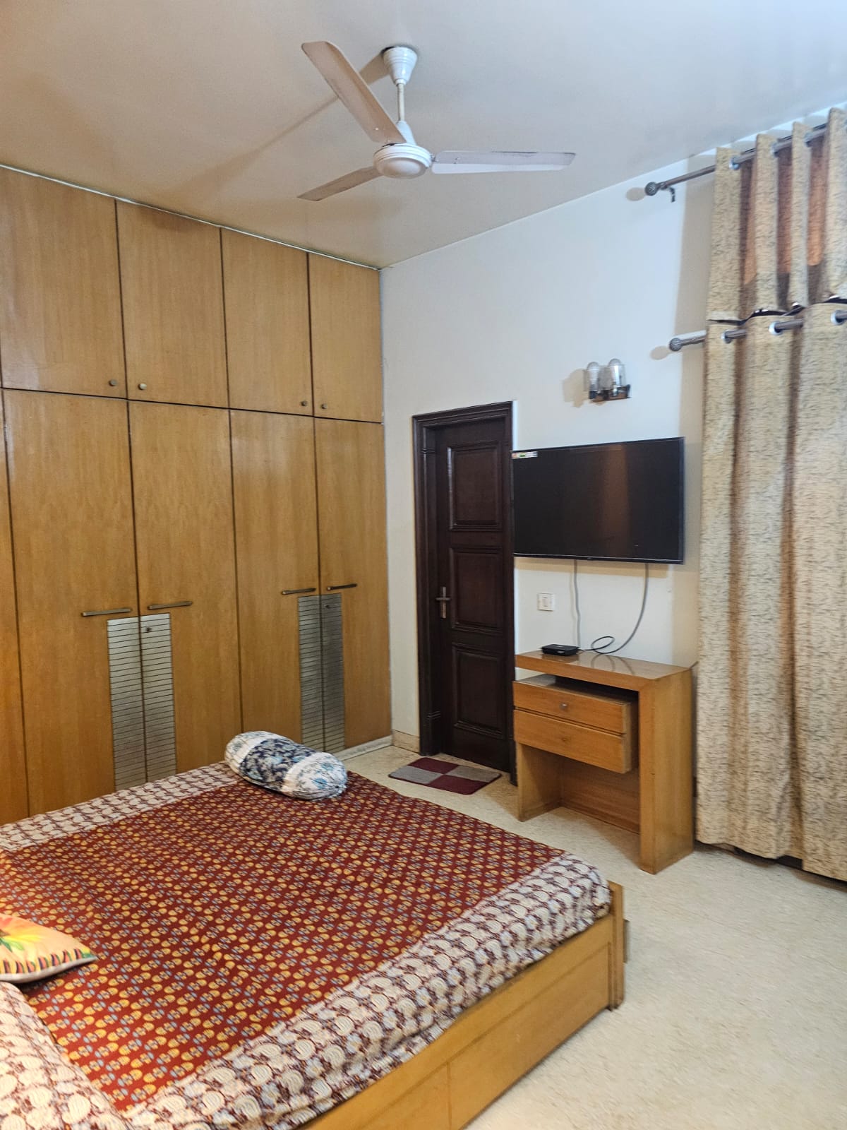 3 BHK + Pooja Room Builder Floor For Sale in Savita Vihar