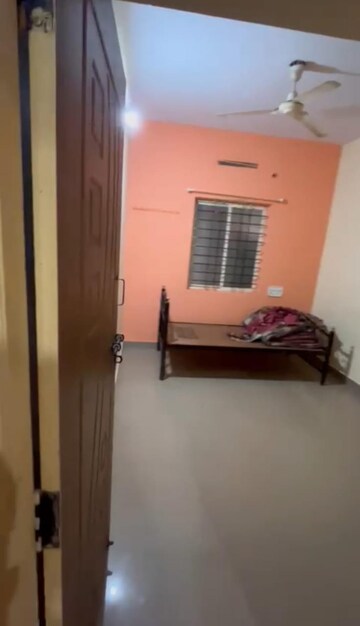 1 BHK Independent House For Rent in Tirumanahalli