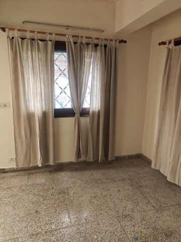 Bedroom in 3 BHK Apartment at Ip Extension – for Rent