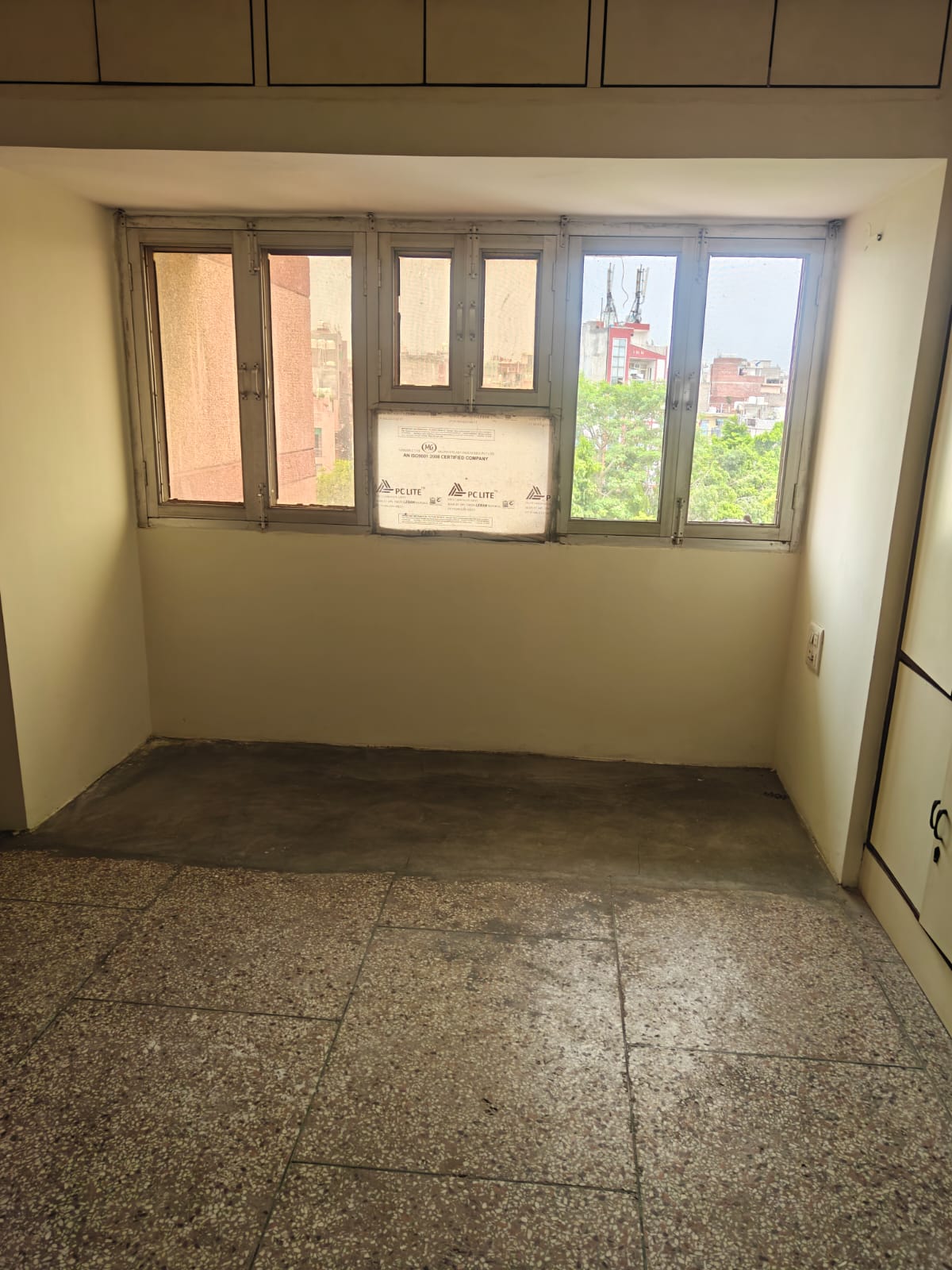 3 BHK + Servant Room Apartment For Rent in Deshbandhu Apartment Ip E