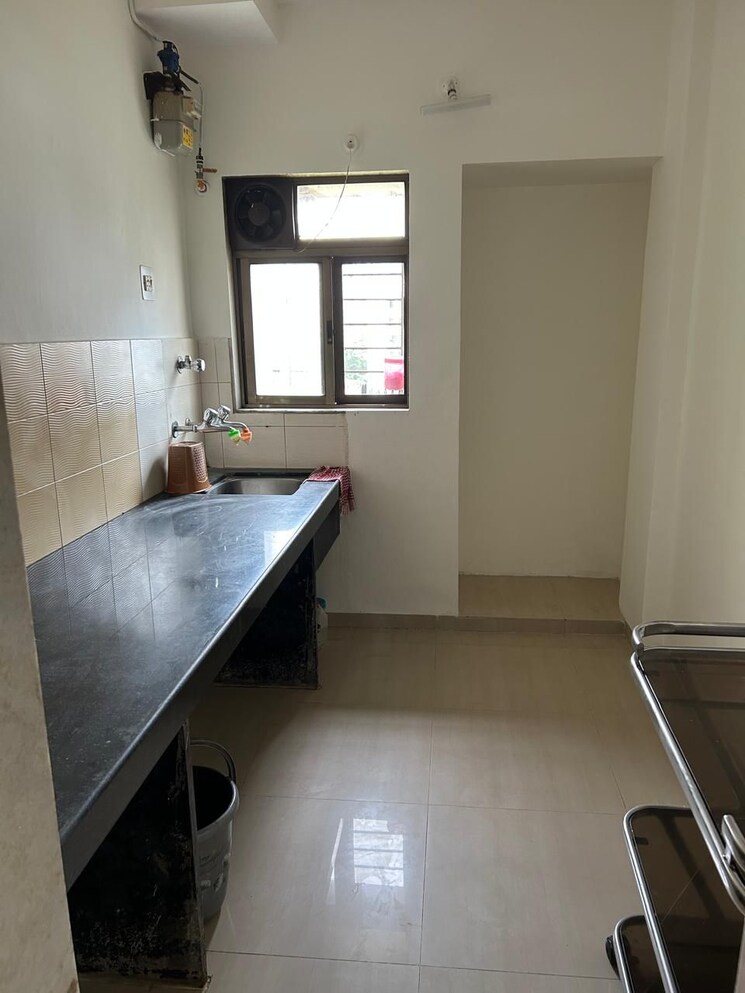 Kitchen, vijay-garden 1 Bedroom 625 Sq.Ft. Apartment In Ghodbunder Road Thane 8963928