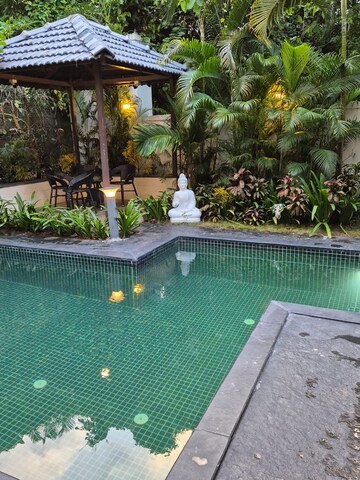 Swimming Pool in 4 BHK Villa at Moira – for Sale