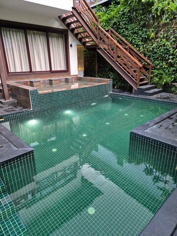 Swimming Pool in 4 BHK Villa at Moira – for Sale