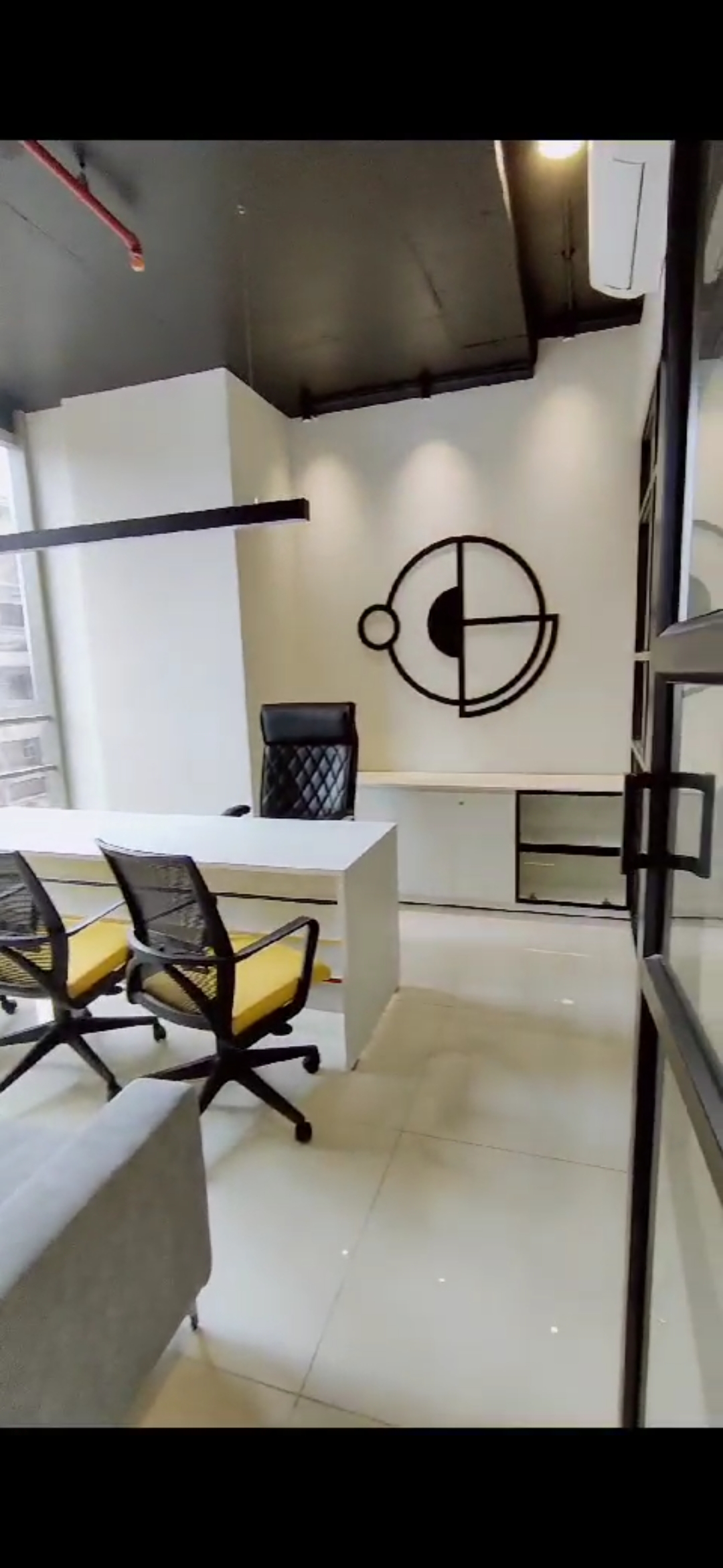 Office Space For Rent in Venus Stratum