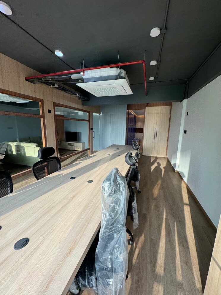 Team Area, ambli road Commercial Office Space 1200 Sq.Ft. In Ambli Road Ahmedabad 8964056