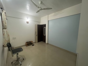 Room in 1 BHK Apartment at Narayan Peth – for Rent