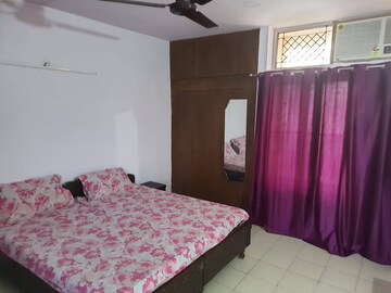 Bedroom in 2 BHK Independent House at Sector 19 – for Rent