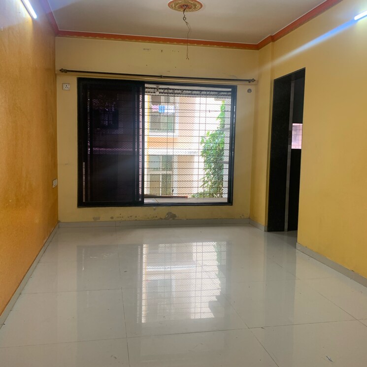 Room, nityanand-chs-borivali 1 Bedroom 433 Sq.Ft. Apartment In Kastur Park Mumbai 8964220
