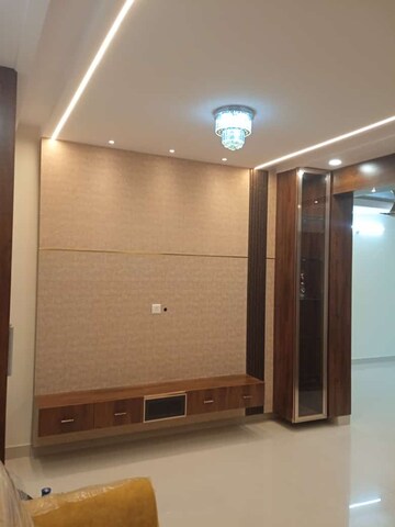 Room in 3 BHK Apartment at Tellapur – for Sale
