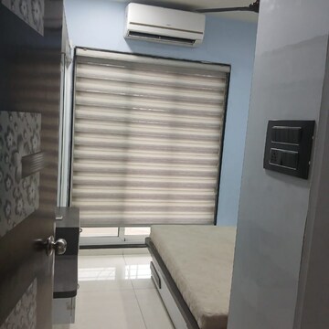 Room in 3 BHK Apartment at Shree Samarth Heights, Ghansoli Sector 15 – for Rent