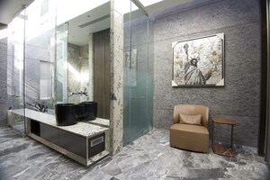 Bathroom in 6+ BHK Villa at Sindhu Bhavan Road – for Sale