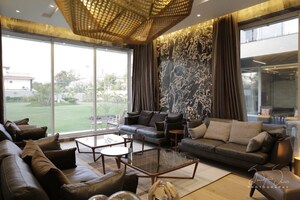 Gym in 6+ BHK Villa at Sindhu Bhavan Road – for Sale