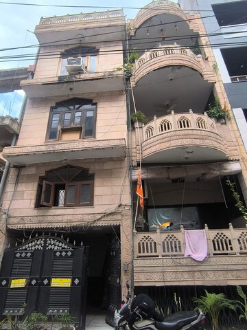 3 BHK Builder Floor For Sale in Prashant Vihar