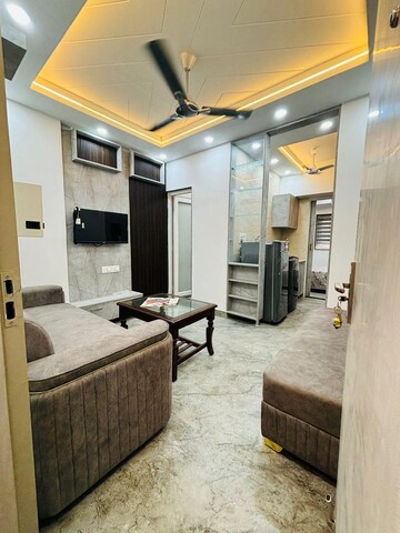 Kitchen in 1.5 BHK Apartment at DLF One Midtown, Moti Nagar – for Rent