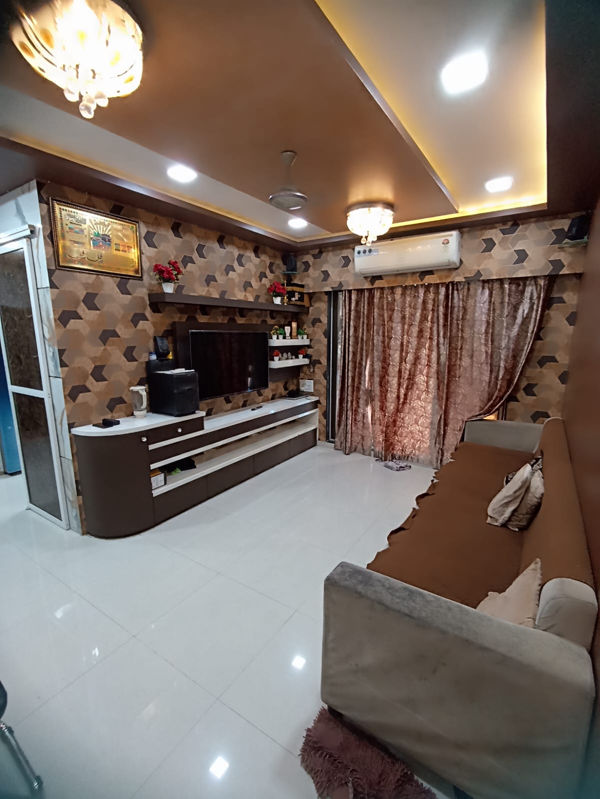 2 BHK Apartment For Sale in Sadguru Paradise