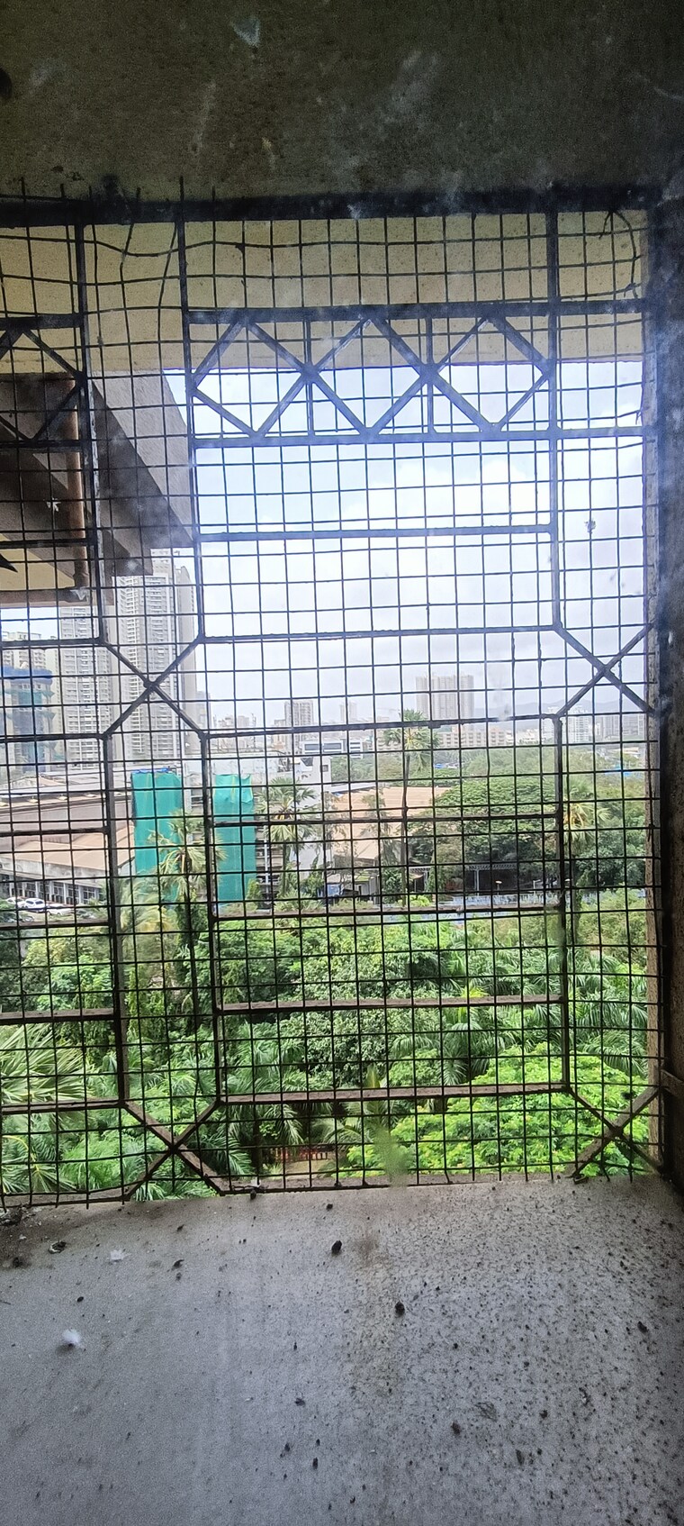 Balcony, lokhandwala-whispering-palms 2 Bedroom 950 Sq.Ft. Apartment In Kandivali East Mumbai 8964417