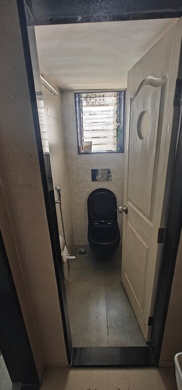 Bathroom in 3 BHK Builder Floor at Matunga West – for Rent