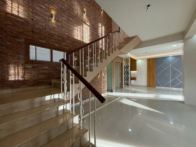 Balcony, dadar west 1 Bedroom 655 Sq.Ft. Apartment In Dadar West Mumbai 8964425