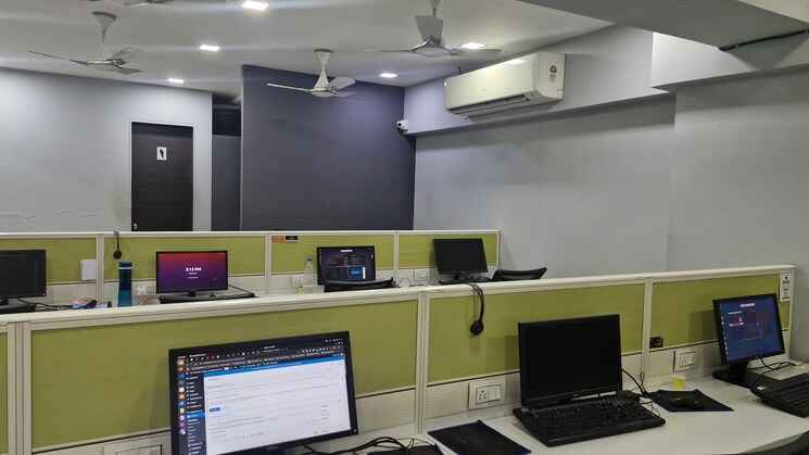 Team Area, shivalik-satyamev Commercial Office Space 1652 Sq.Ft. In Bopal Ahmedabad 8964420