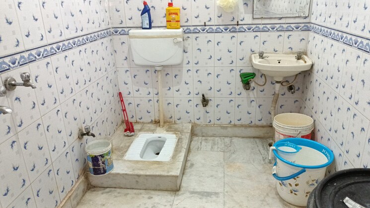 Attached Bathroom, vaishali sector 5 1 Bedroom 560 Sq.Ft. Builder Floor In Vaishali Sector 5 Ghaziabad 8964472