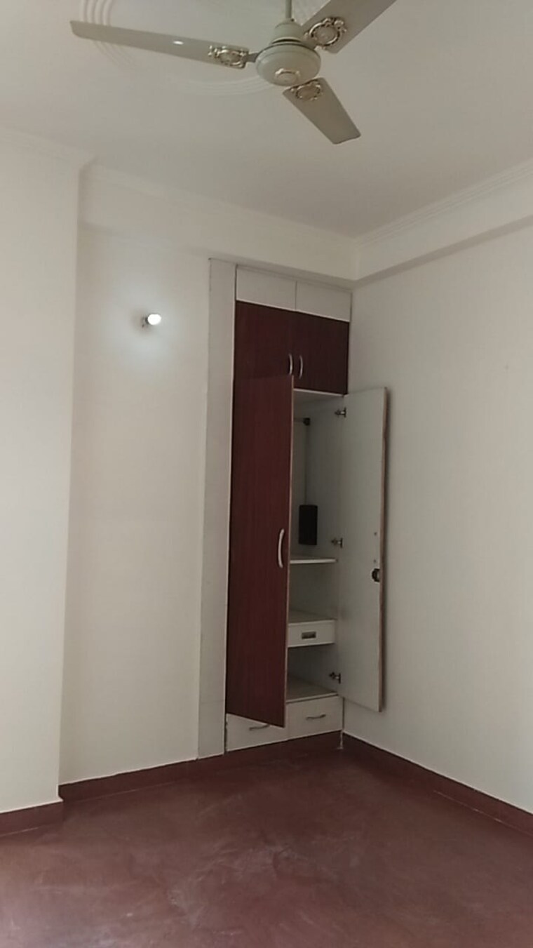 Room, sector 1 vaishali 3 Bedroom 1340 Sq.Ft. Builder Floor In Sector 1 Vaishali Ghaziabad 8964549