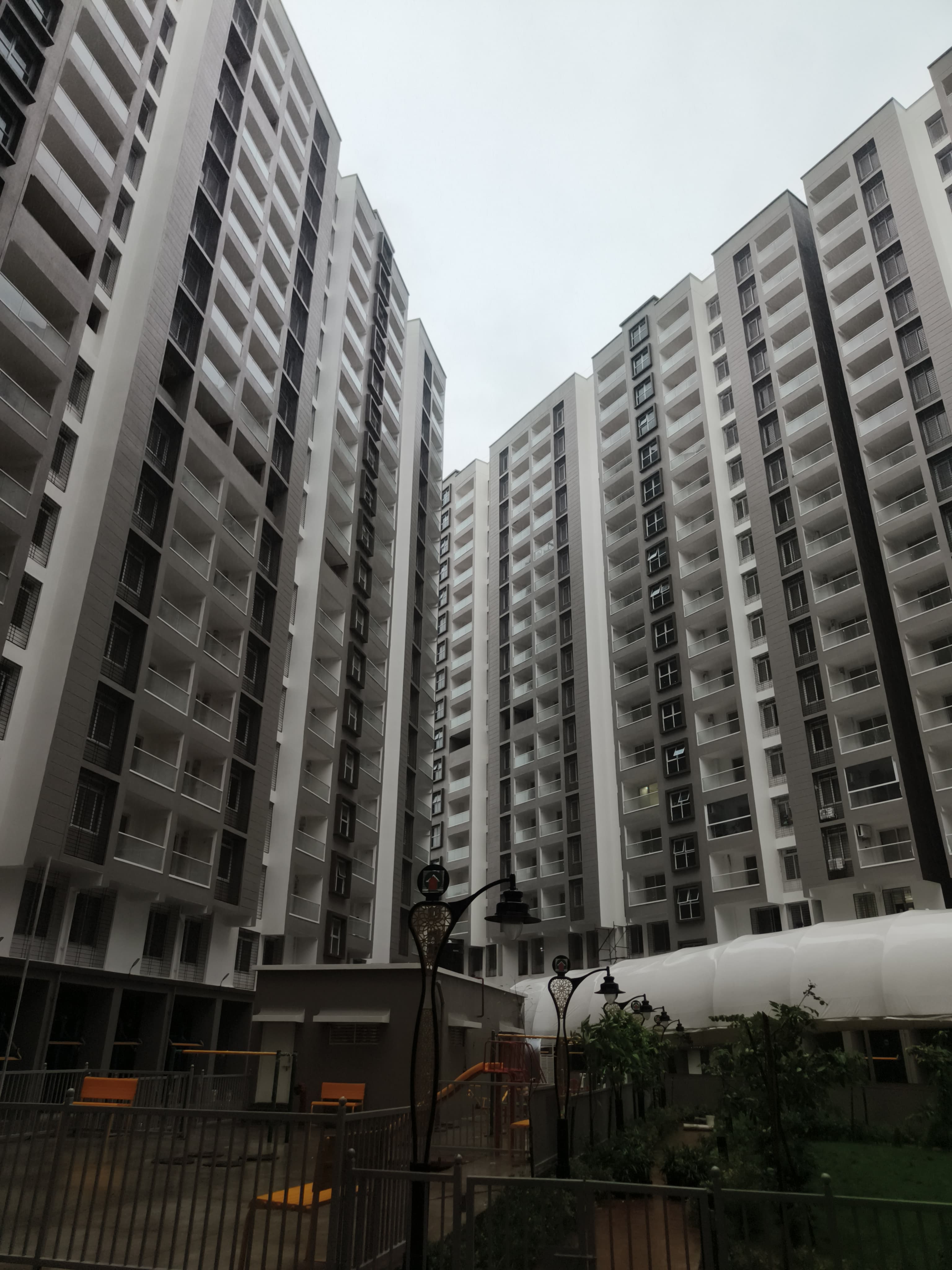 2 BHK Apartment For Rent in New Mhada Colony