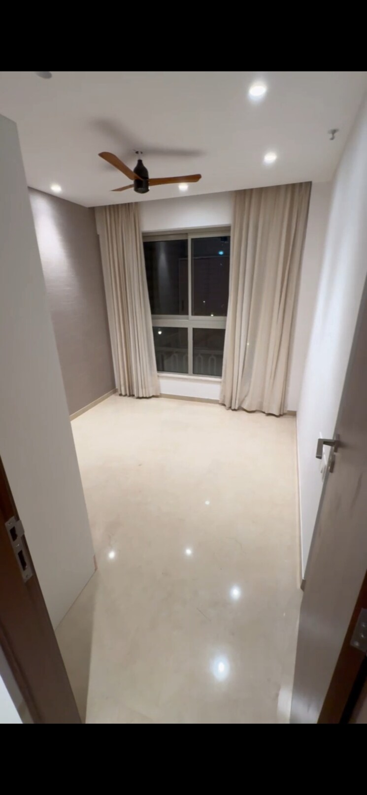 Room, hiranandani-highland 3 Bedroom 755 Sq.Ft. Apartment In Powai Mumbai 8964586