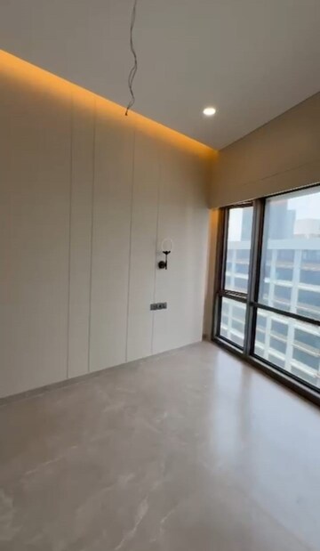 Room in 4 BHK Apartment at Lodha World View, Worli – for Rent