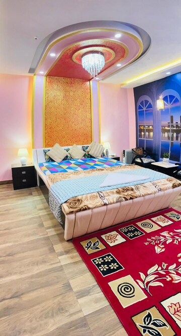 Bedroom in 4 BHK Apartment at Prateek Edifice, Sector 107 – for Rent