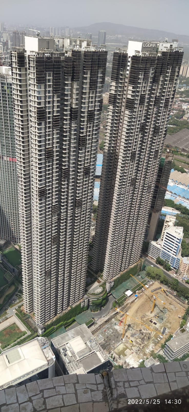 2 BHK + Extra Room Apartment For Rent in Lodha Allura