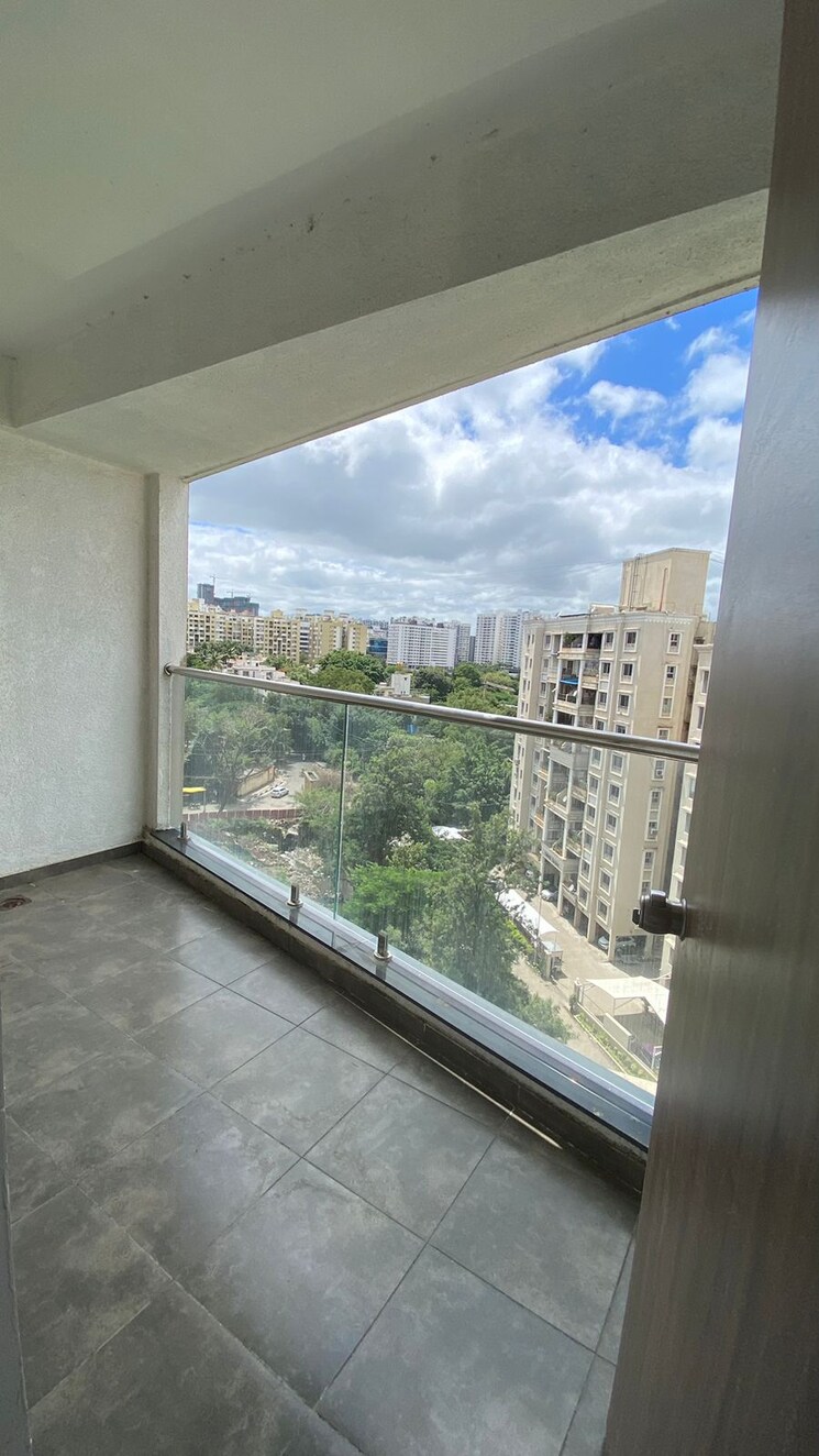 Balcony, siddh-amara 2 Bedroom 800 Sq.Ft. Apartment In Bavdhan Pune 8964641