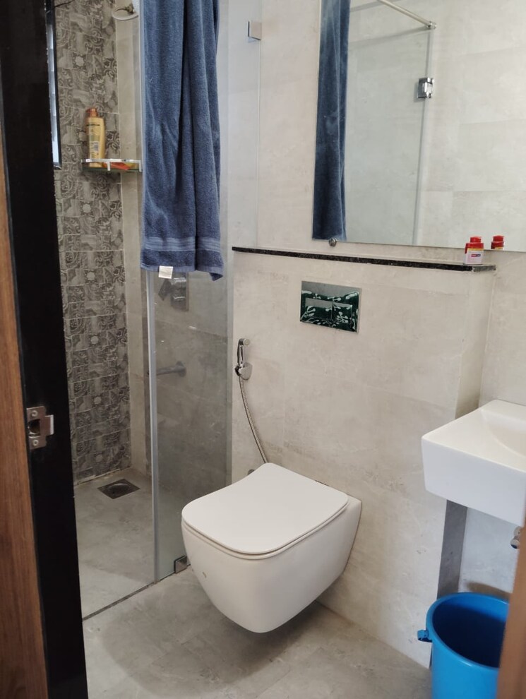 Bathroom, siddh-amara 3 Bedroom 1100 Sq.Ft. Apartment In Bavdhan Pune 8964668