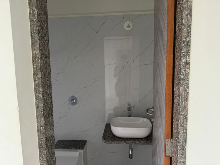 Bathroom, sri-zynergy 2 Bedroom 800 Sq.Ft. Apartment In Suman Nagar Mumbai 8964705