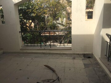 Balcony in 4 BHK Builder Floor at Sushant Lok I – for Rent