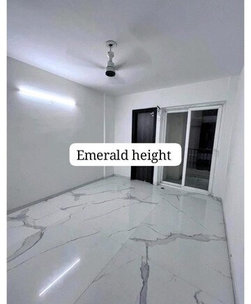 Room in 4 BHK Apartment at Shiv Sai Emerald Heights, Sector 88 – for Rent