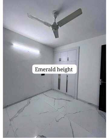 Room in 4 BHK Apartment at Shiv Sai Emerald Heights, Sector 88 – for Rent