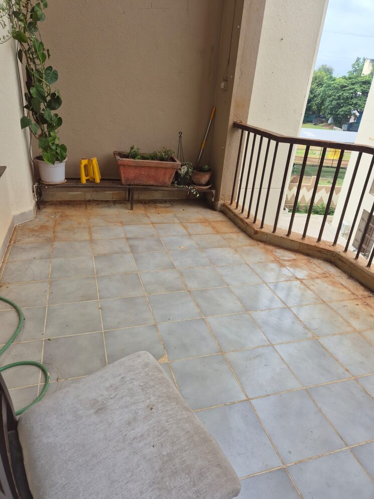 Balcony, ganga-satellite 3.5 Bedroom 1550 Sq.Ft. Apartment In Wanwadi Pune 8964702