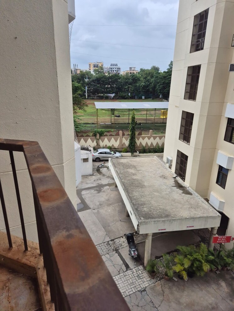 Balcony, ganga-satellite 3.5 Bedroom 1550 Sq.Ft. Apartment In Wanwadi Pune 8964702