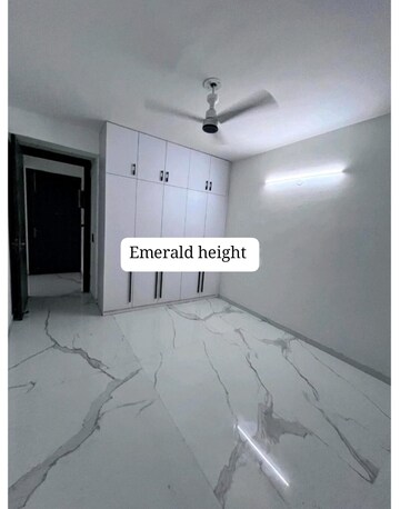 Bathroom in 4 BHK Apartment at Shiv Sai Emerald Heights, Sector 88 – for Rent
