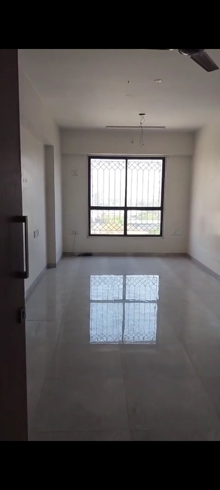 1 BHK + Extra Room 450 Sq.Ft. Apartment in Earth Vintage