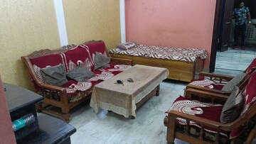 Living Room in 1 BHK Builder Floor at Vaishali Sector 5 – for Rent