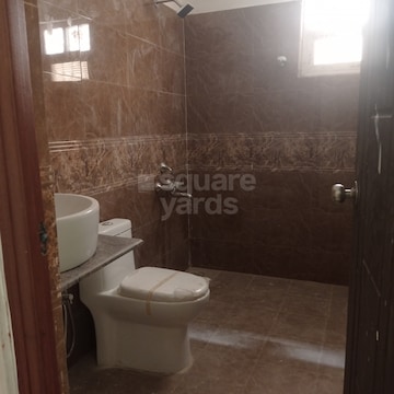 Bathroom in 2 BHK Villa at Vatika Road – for Sale