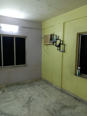 Room in 3 BHK Apartment at Behala – for Sale