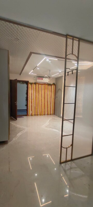 Living Room in 4 BHK Apartment at Aurobindo Galaxy, Hi Tech City – for Rent