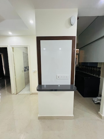 Team Area in 2 BHK Apartment at Signature Global Prime, Sector 63a – for Rent