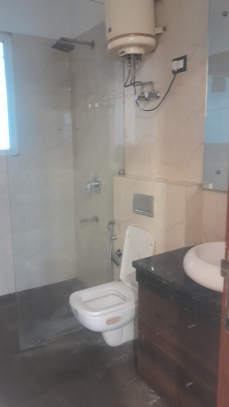 Master Bedroom, uppal-southend 3 Bedroom 1750 Sq.Ft. Builder Floor In Sector 49 Gurgaon 8964881