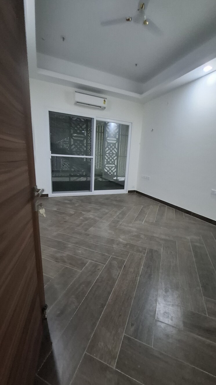 Room, mulund west 2 Bedroom 653 Sq.Ft. Apartment In Mulund West Mumbai 8964884