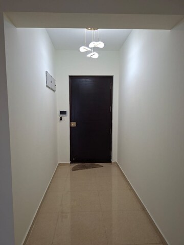 Room in 3 BHK Apartment at Krishvi Dhavala, Bellandur – for Rent