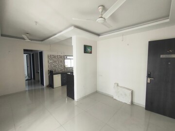 Room in 2 BHK Apartment at Oneness Apartment, Wakad – for Rent
