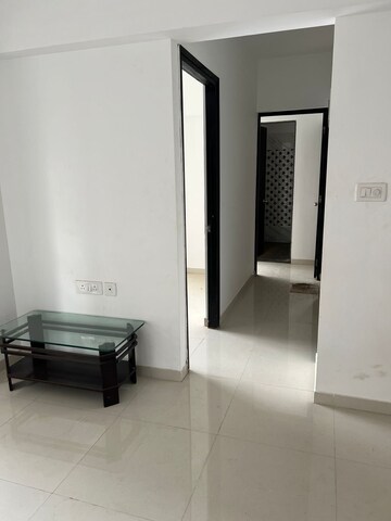 2 BHK Apartment For Rent in Oxford Navrang Crystal, Goregaon West